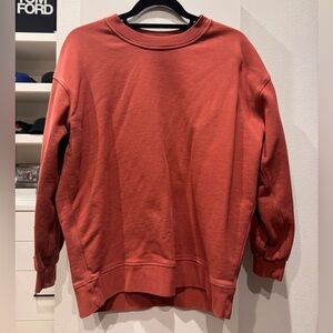 lululemon athletica Women’s Perfectly Oversized Crew in Soft Cranberry